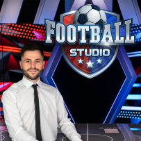 EVOLIVE_TopCard000000001